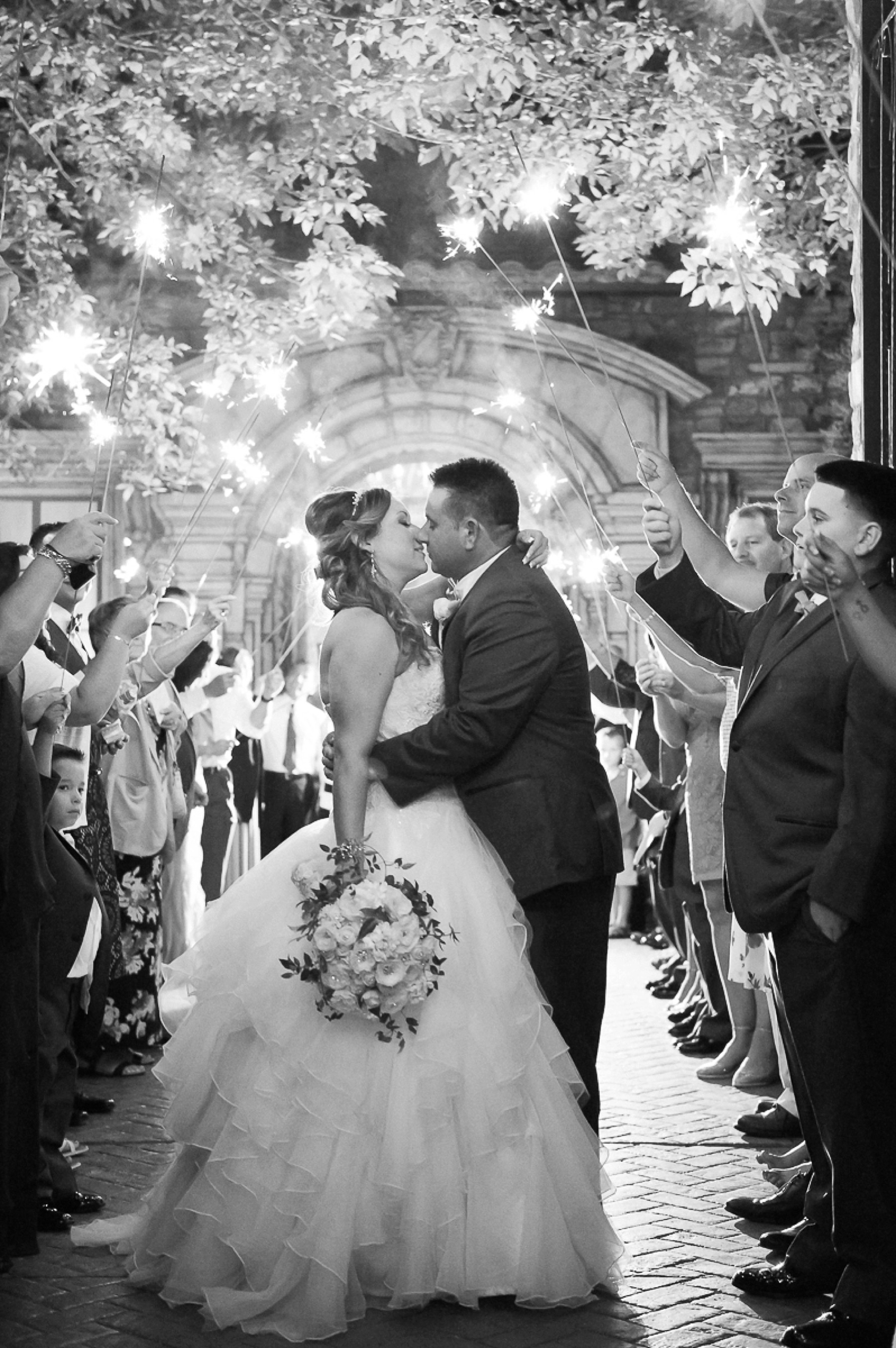 Villa Siena Wedding Bride Groom Kissing Leaving Reception Family Sparklers Gilbert Arizona Photos