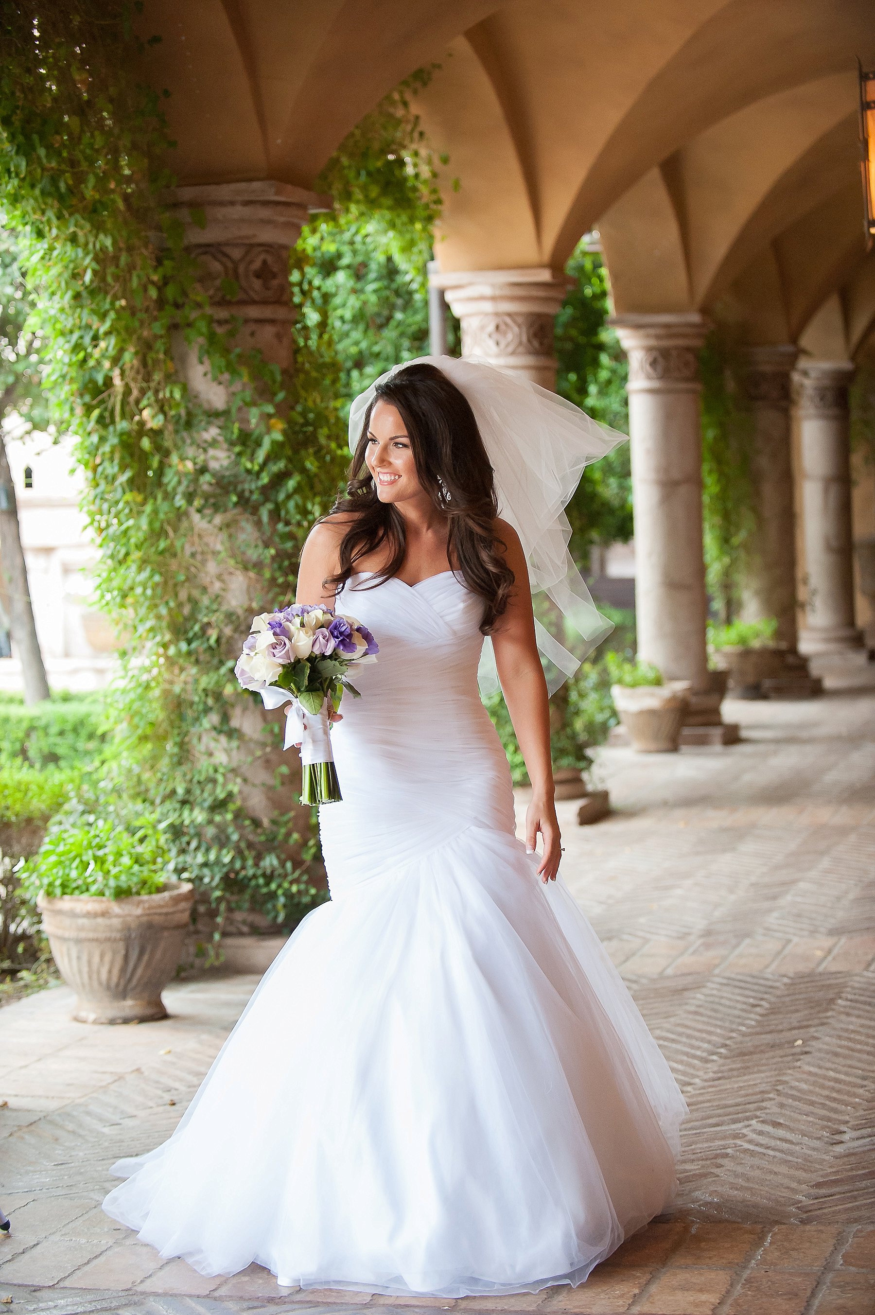 Villa Siena Wedding Bride Smiling Dress Plum Bouquet Gilbert Arizona Photo
