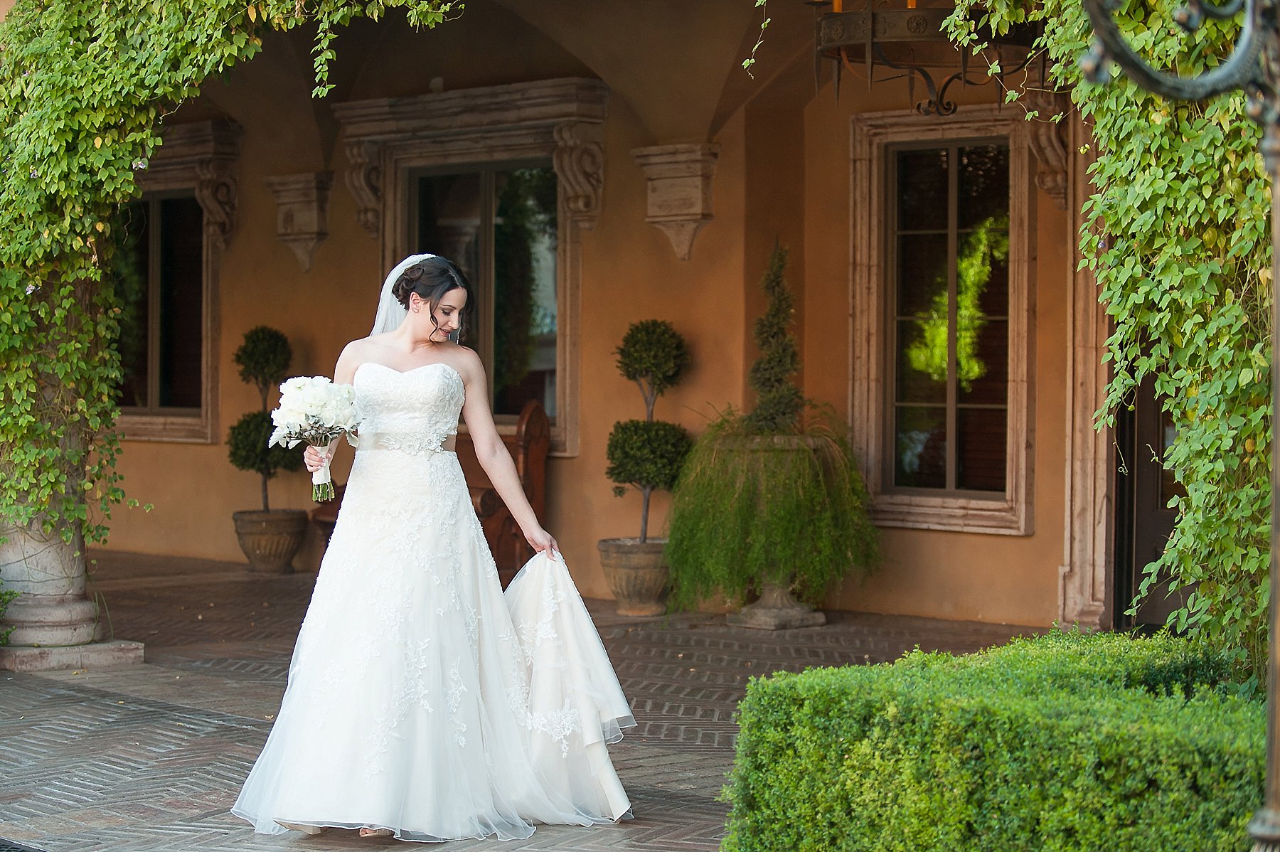 Villa Siena Wedding Bride Walking Gilbert AZ Photo