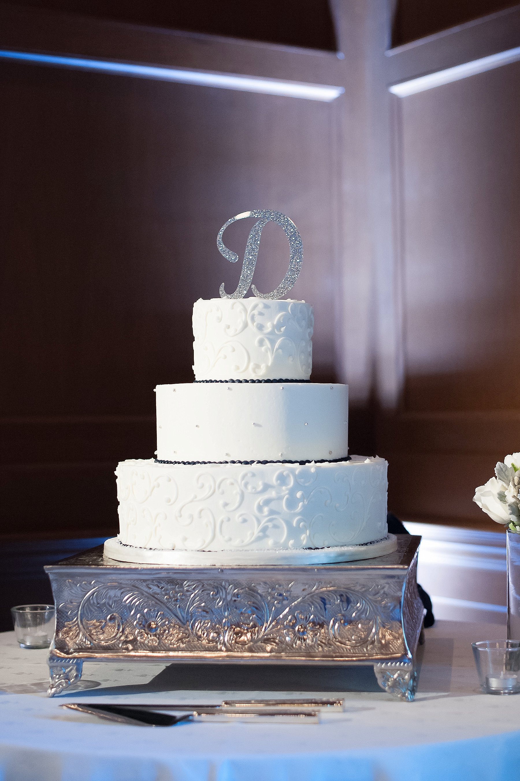 Villa Siena Navy & Grey Wedding Reception Silver Cake Stand Gilbert AZ Photo