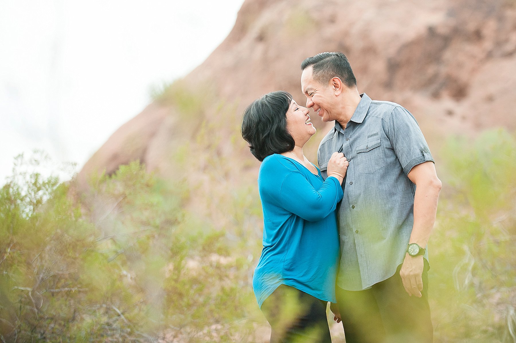 Papago Park Engagement Couple Hugging Phoenix Arizona Photo