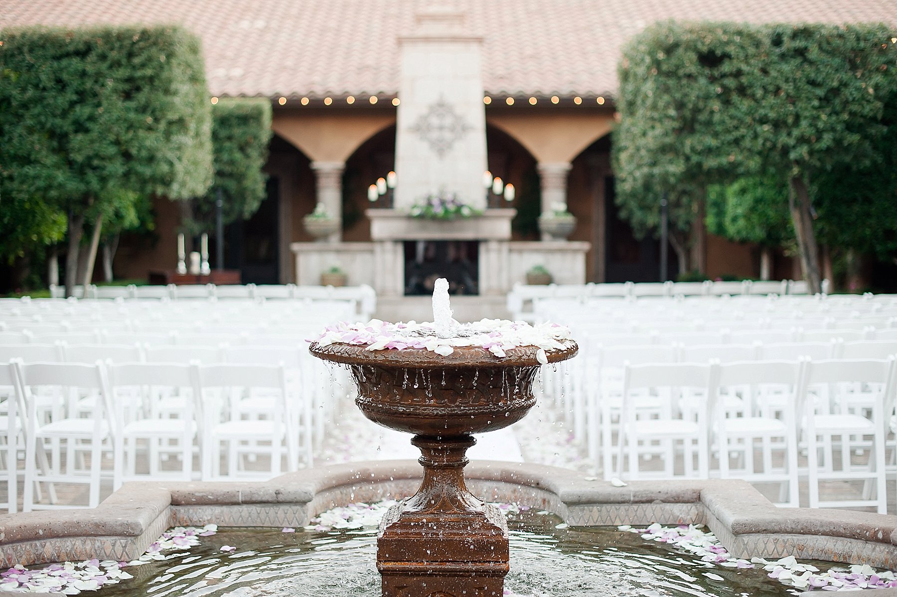 Villa Siena Wedding Courtyard Ceremony Fountain Gilbert Arizona Photo