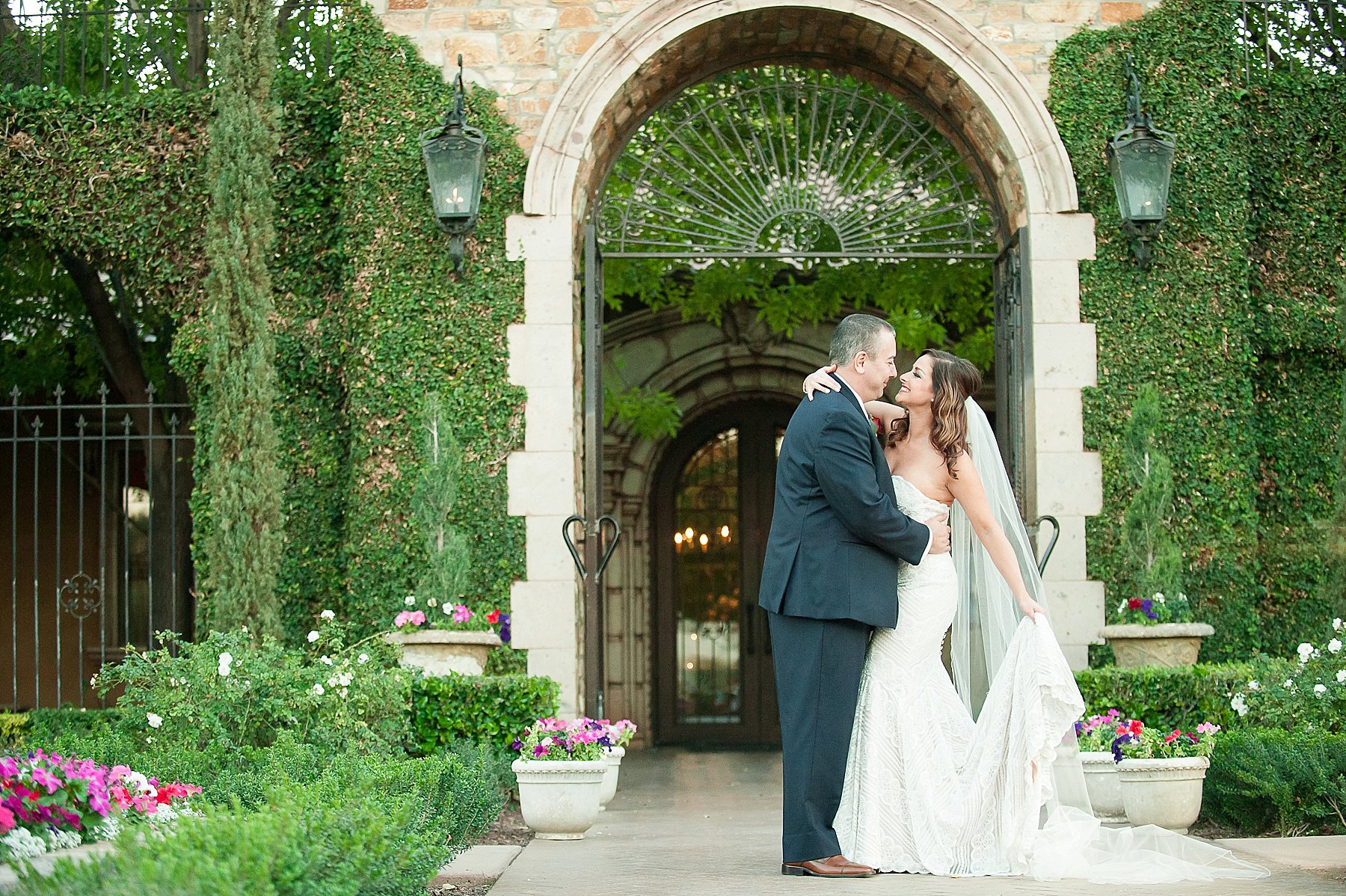 Romantic Villa Siena Wedding Bride Groom Arches Greenery Gilbert Arizona Photo