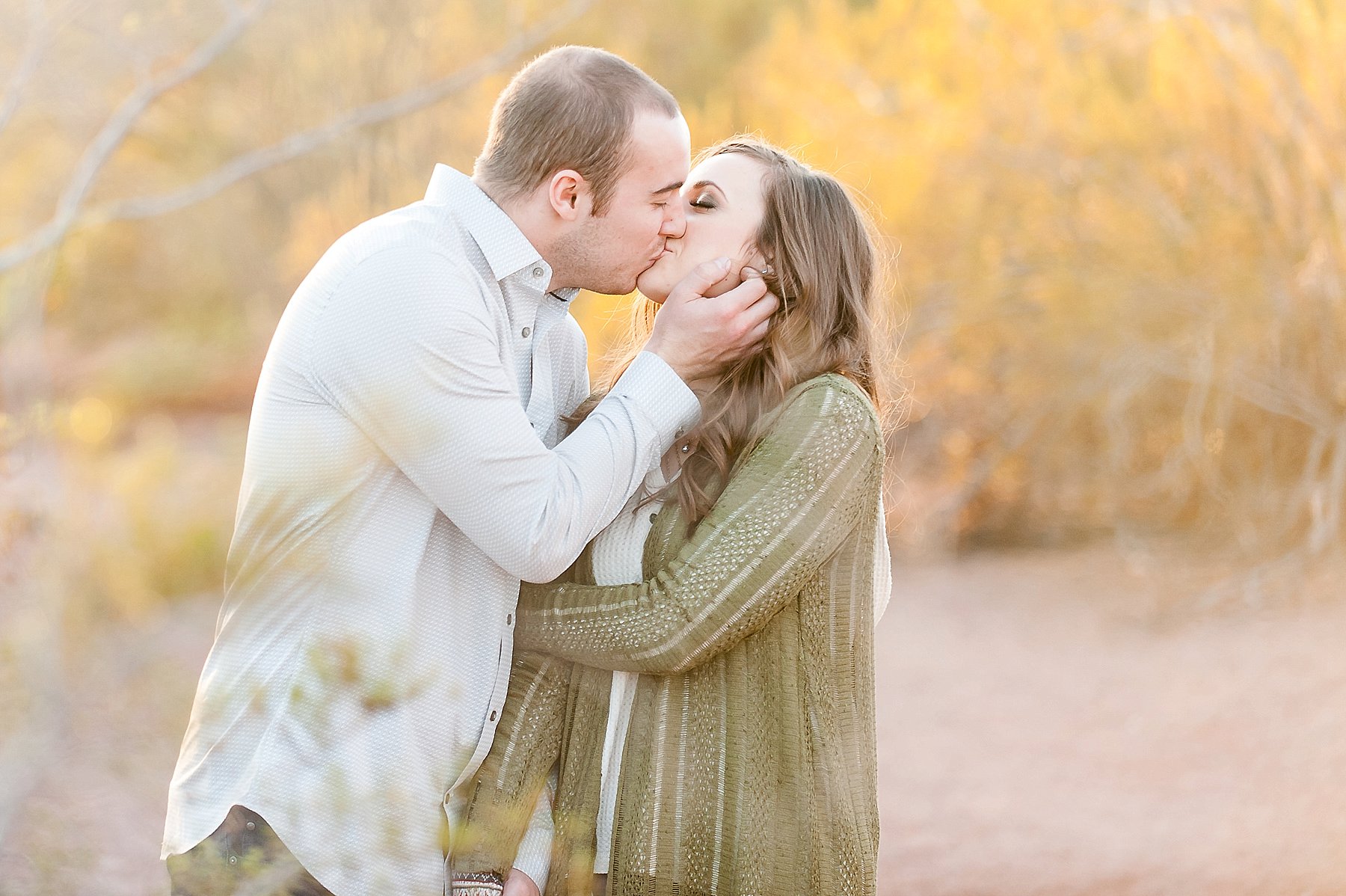 Papago Park Engagement Romantic Couple Kissing Phoenix Arizona Photo