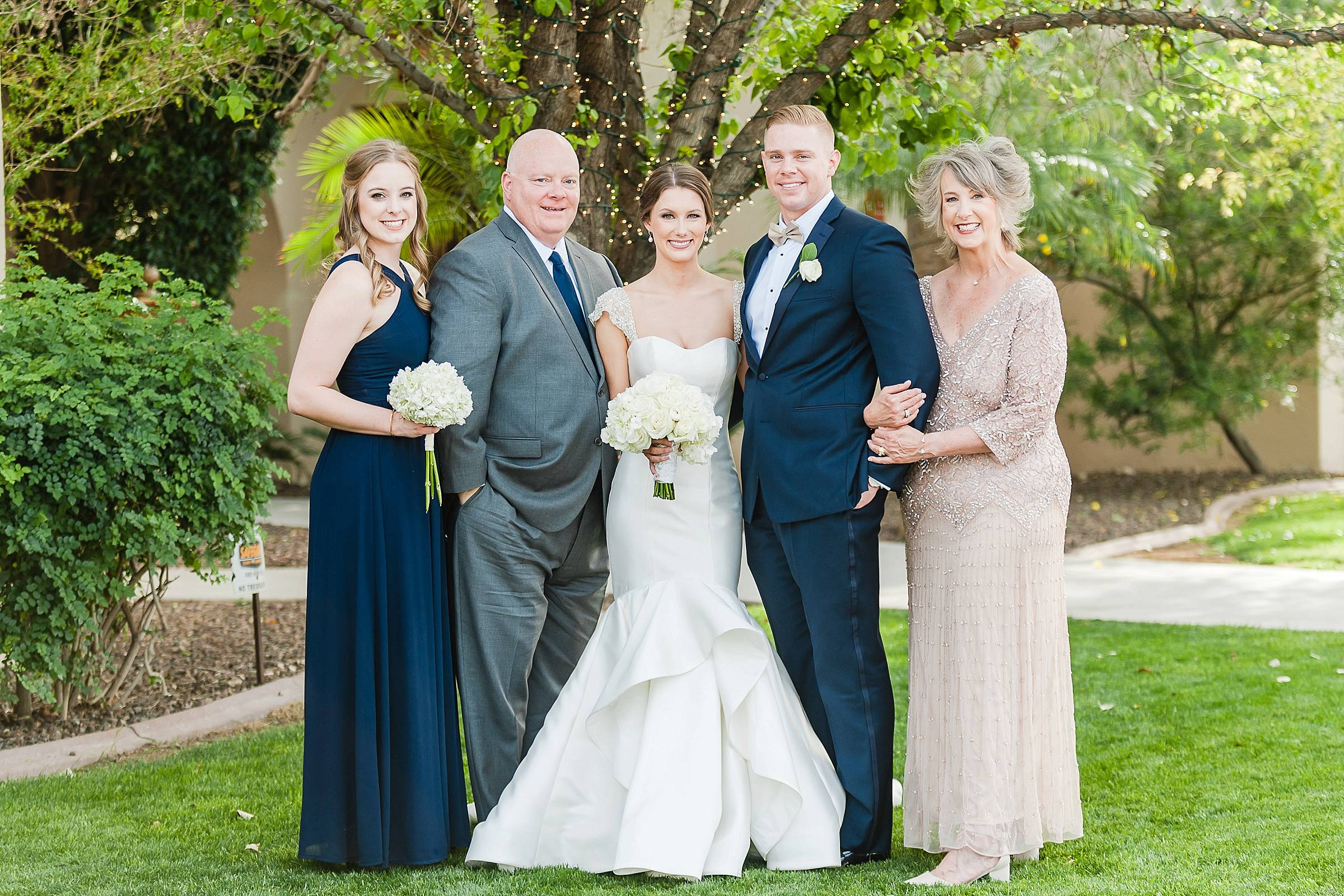 Secret Garden Wedding Family Photoshoot