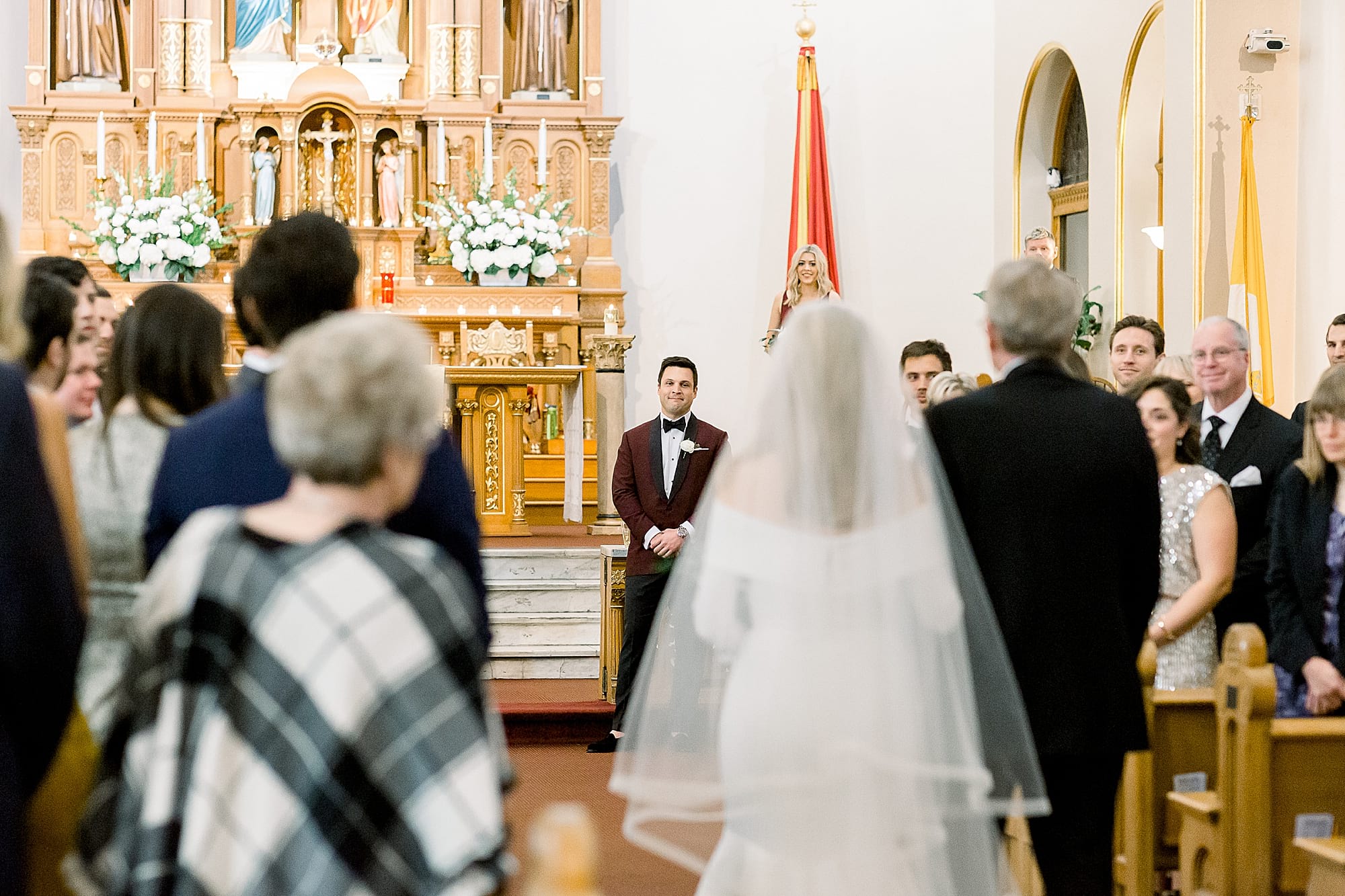 Stylish St. Mary Basilica Wedding Photo
