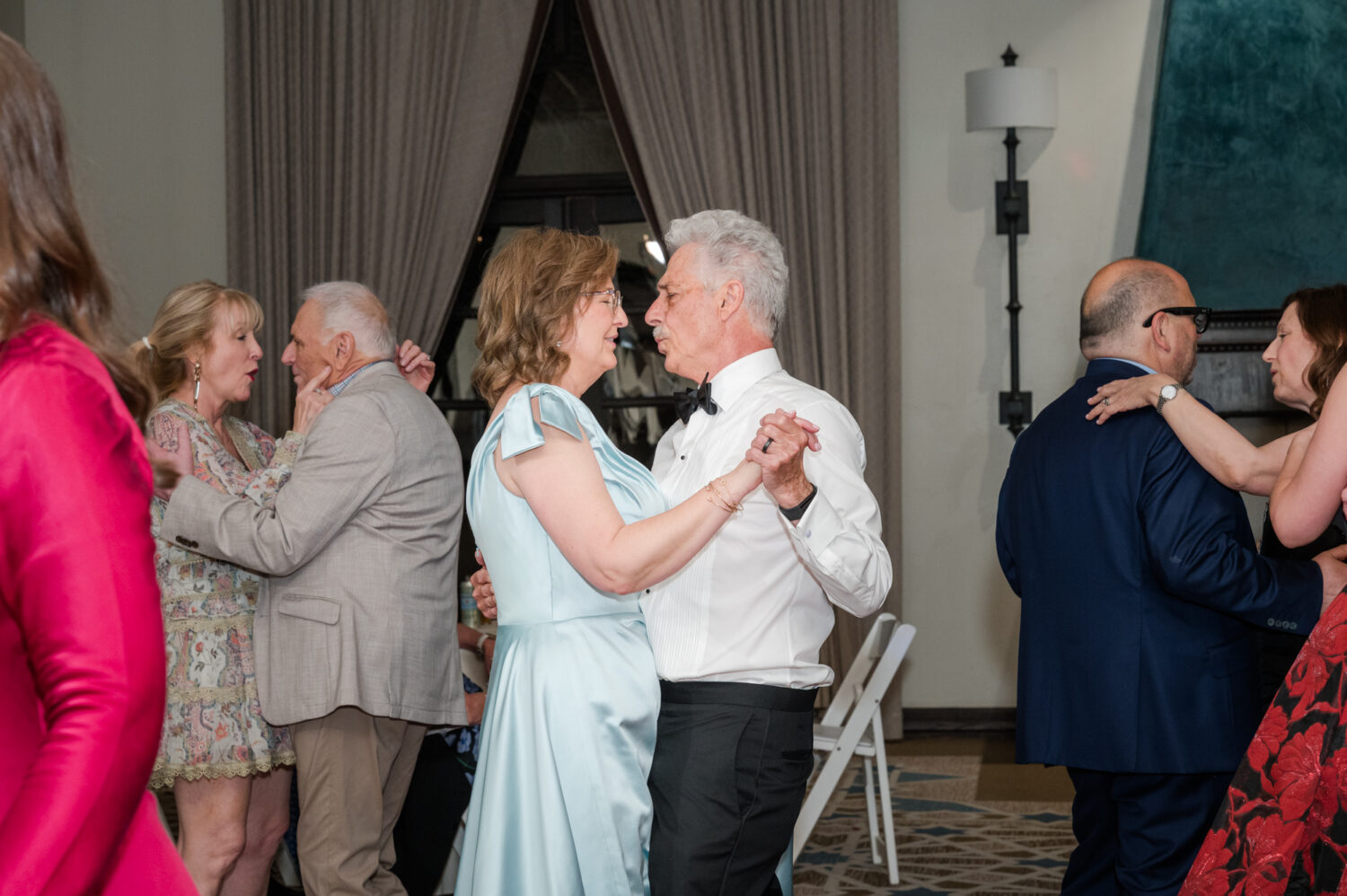 Everlasting Elegant Wedding Royal Palms Phoenix Wedding Photographer