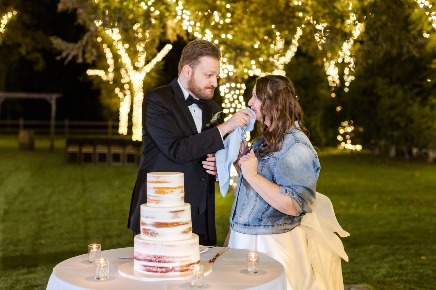 Blissful Intimate Wedding Venue at the Grove Phoenix Wedding Photographer