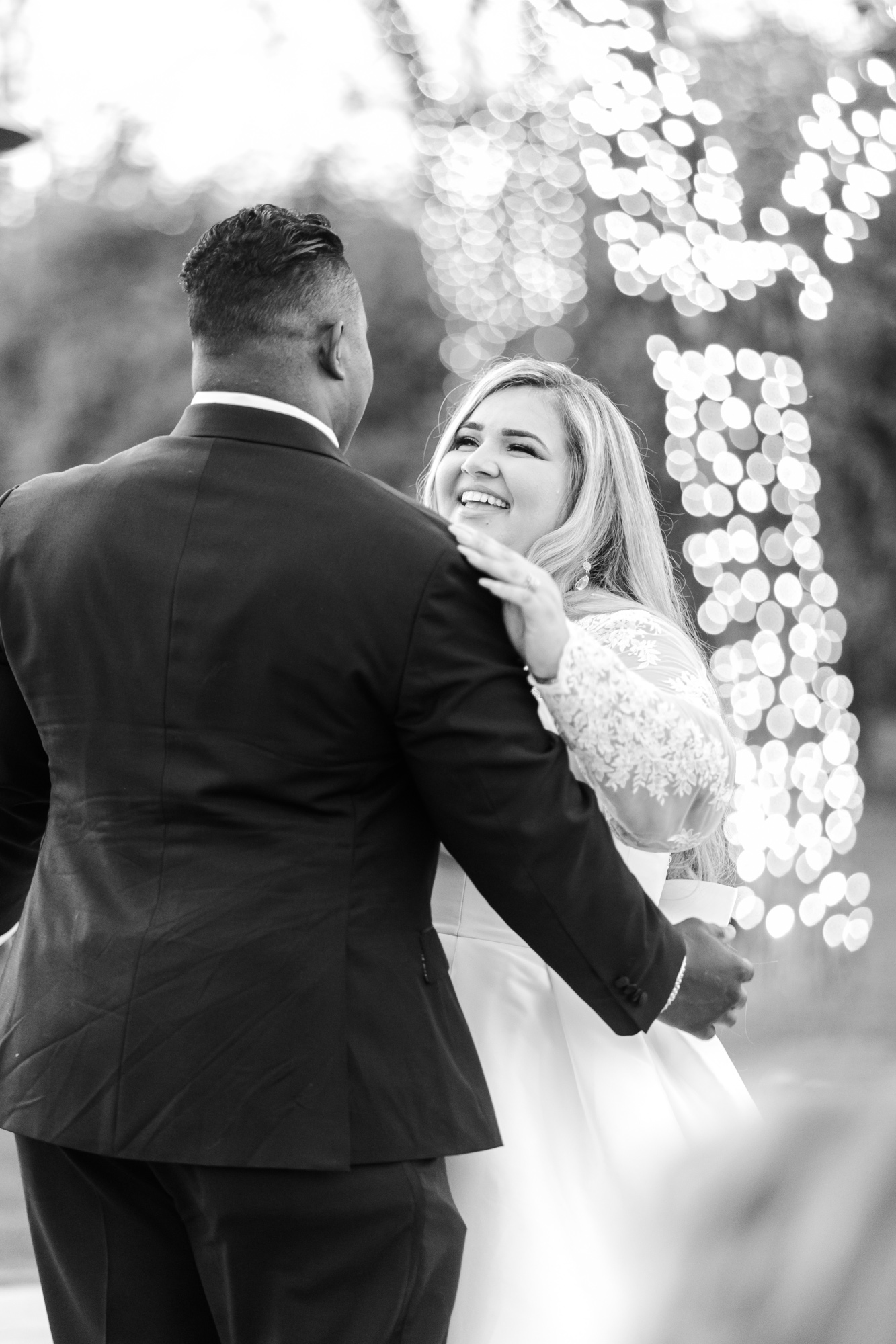 Romantic Valentines Wedding Venue at the Grove Phoenix Wedding Photographer