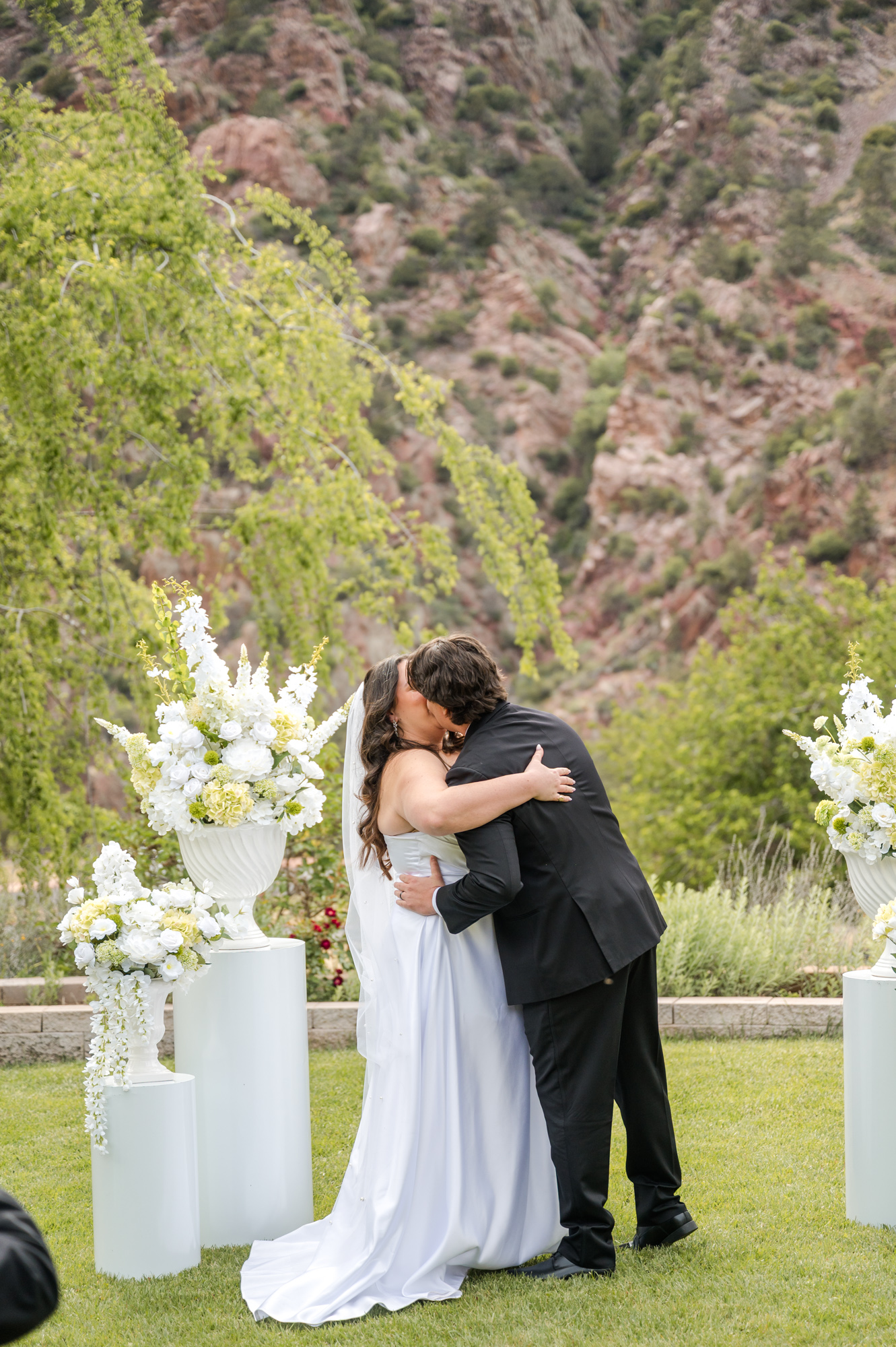Intimate Breathtaking Wedding Goodfellow Lawn Arizona Wedding Photographer
