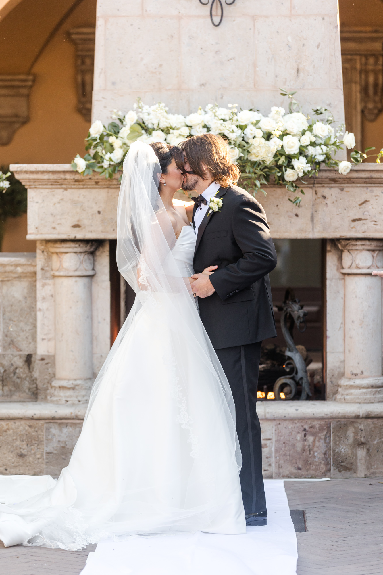 Classic Elegant Celebration Villa Siena Arizona Wedding Photographer 