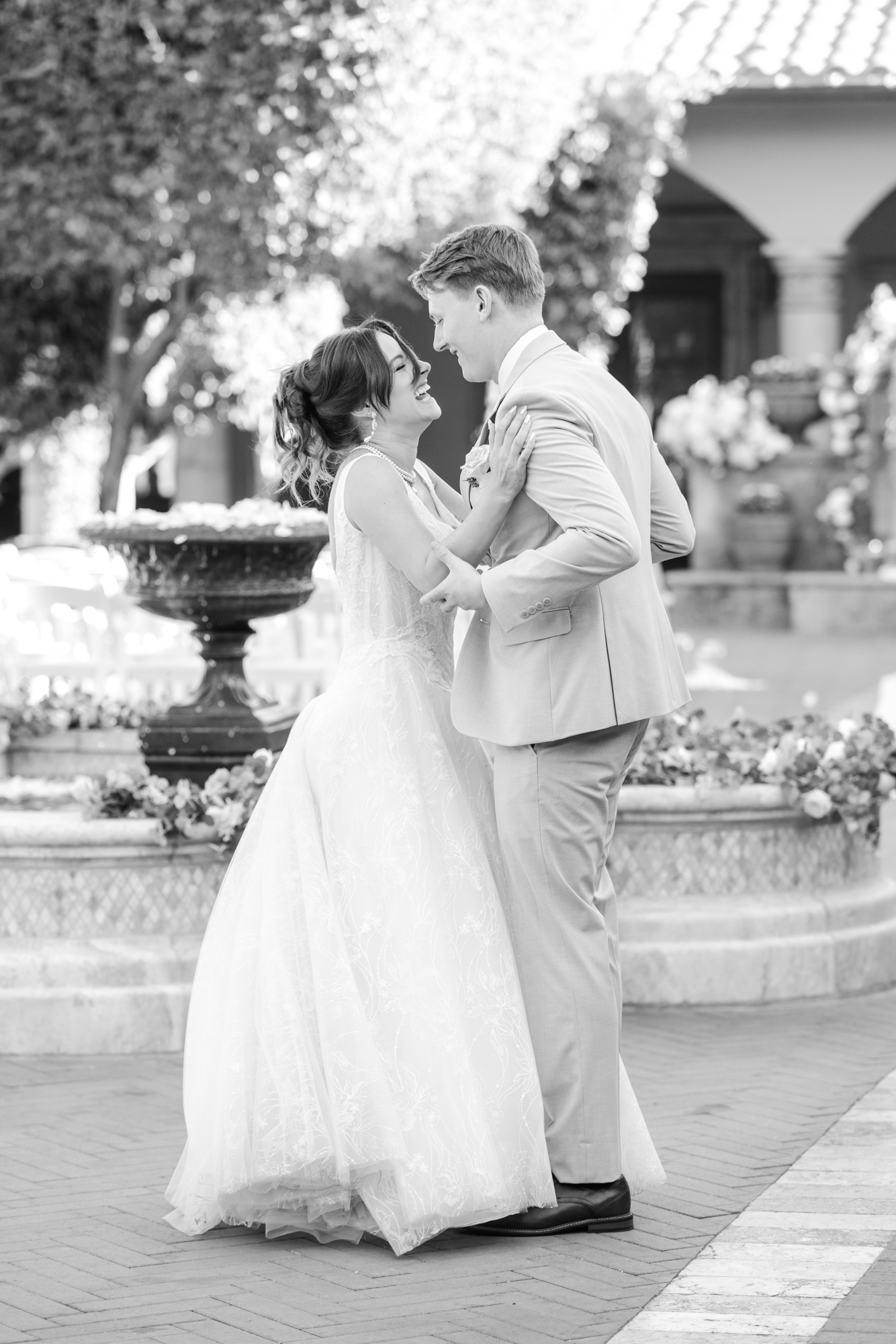 Classic European Wedding Villa Siena Phoenix Wedding Photographer